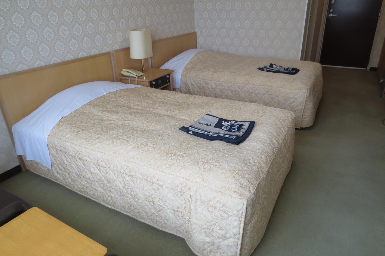 Takamine Kogen Hotel Komoro Экстерьер фото